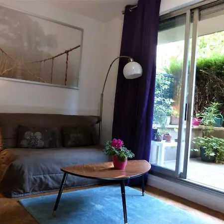 Avec Terrasse Aux Portes De Paris * Les Lilas